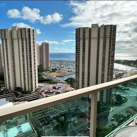 Ala Moana Hotel By Final Form Honolulu Bagian luar foto
